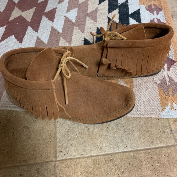 fringe moccasins